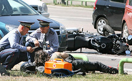 В июне текущего года на дорогах России зарегистрировано почти 22 тысячи ДТП, в результате которых погибли более двух тысяч человек. Фото: © РИА Новости.