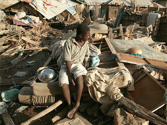 Последствия землетрясения на Гатити. Фото с сайта www.haitixchange.com