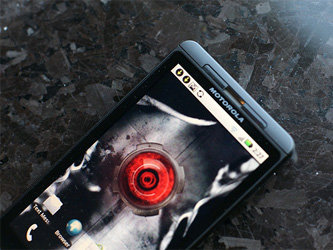 Motorola Droid. Фото с сайта www.gadget.pdamu.com