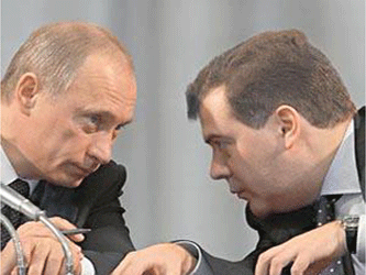 Владимир Путин и Дмитрий Медведев. Фото с сайта homeweek.ru