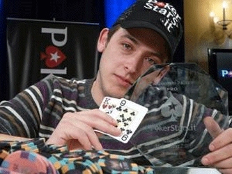 Джонатан Дюамель. Фото с сайта pokerrus.ru