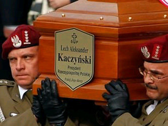 Похороны Леха Качиньского. Фото с сайта www.blogcdn.com