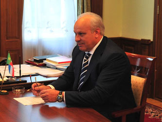 Виктор Зимин, фото с сайта www.r-19.ru