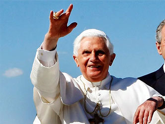 Бенедикт XVI, фото с сайта www.etoday.ru