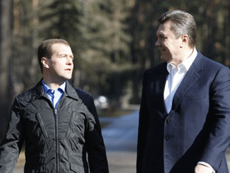 Дмитрий Медведев и Виктор Янукович. Фото с сайта segodnya.ua
