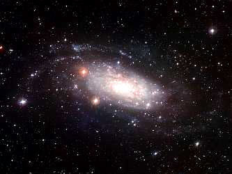 Галактика NGC 3621, кадр с сайта www.eso.org