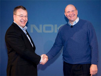 Глава Nokia Стивен Элоп и глава Microsoft Стив Балмер. Фото с сайта nexus404.com 