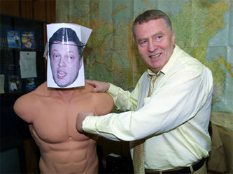 Владимир Жириновский (справа). Фото с сайта cnews.ru