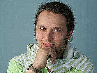 Роман Пивоваров — профессиональный психолог, консультант, ведущий бизнес-тренингов, семинаров и психологических групп