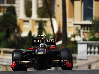 Виталий Петров на Гран-при Монако. Фото с сайта sportinglife.com