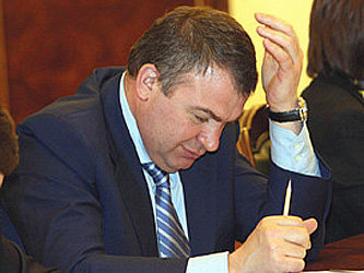 Министр обороны РФ Анатолий Сердюков. Фото с сайта siliyan.ru
