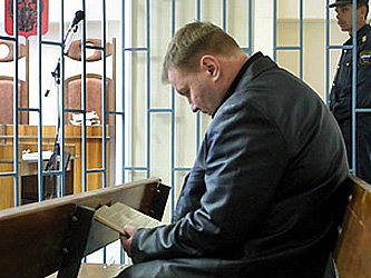 Юрий Буданов во время судебного заседания. Фото с сайта www.mallex.info