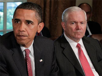 Барак Обама и Роберт Гейтс. Фото с сайта politico.com
