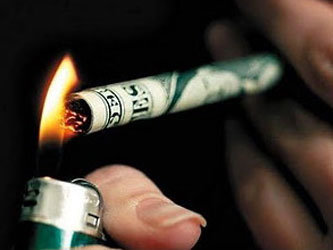 How much do Marlboro cigarettes cost in New Zealand