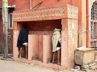 Туалет в Индии. Фото с сайта ru.tsn.ua