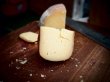 Раскрыта тайна дыр в швейцарском сыре