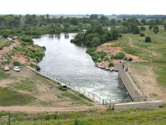 Вид с дамбы Гилёвского водохранилища