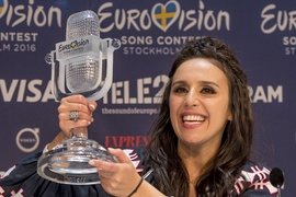 Победительница «Евровидения 2016» — украинская певица Джамала