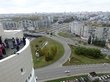 Барнаульцев шокировала прогулка слейклайнеров на высоте 16 этажа