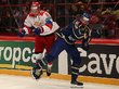 Россия пропустила шесть шайб Швеции в матче Еврохоккейтура