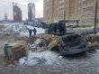 Груда кирпичей раздавила машину в Новосибирске