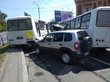 Грузовик въехал в два пассажирских автобуса в Томске
