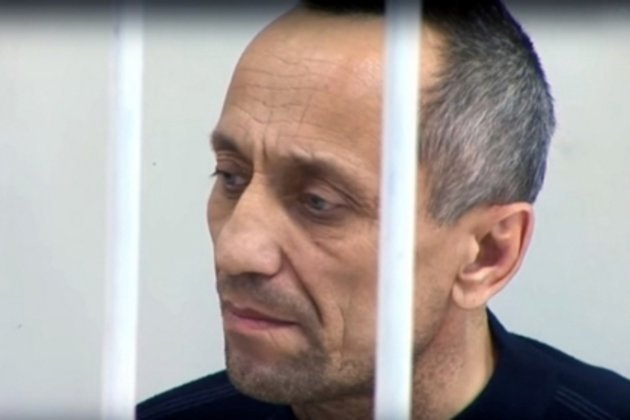 Ангарский маньяк Михаил Попков во время суда