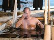 Путин отказался от крещенских купаний в этом году