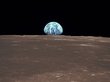 Астроном сфотографировал падение на Луну ракеты Маска