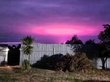 Розовый свет в небе напугал австралийцев