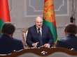 Лукашенко рубил дрова и получил травму