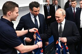 Президент России Владимир Путин на тренировочной базе СКА