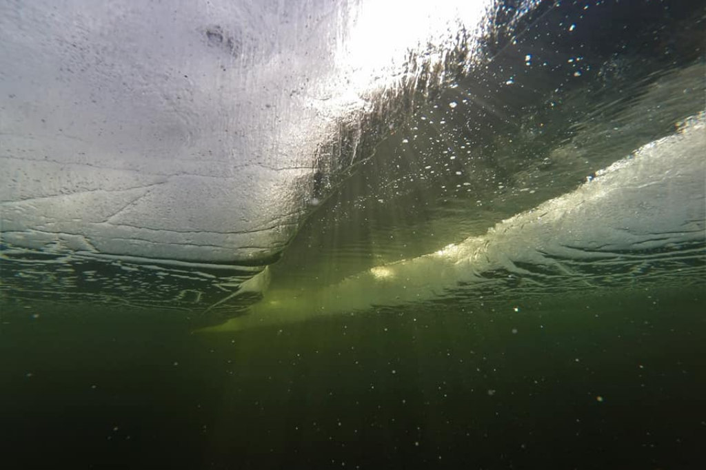 Телецкое озеро под водой