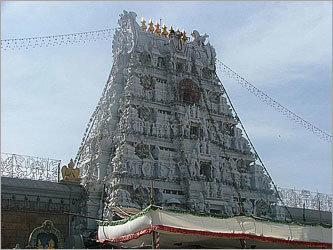 Храм Тирумалы Венкатешвары. Фото с сайта www.indiasoma.com