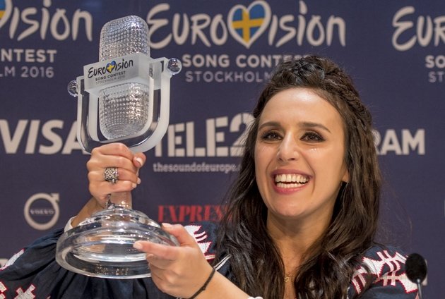 Победительница «Евровидения 2016» — украинская певица Джамала