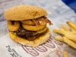 Ирина Шейк и Стелла Максвелл отметили Неделю моды в McDonald’s