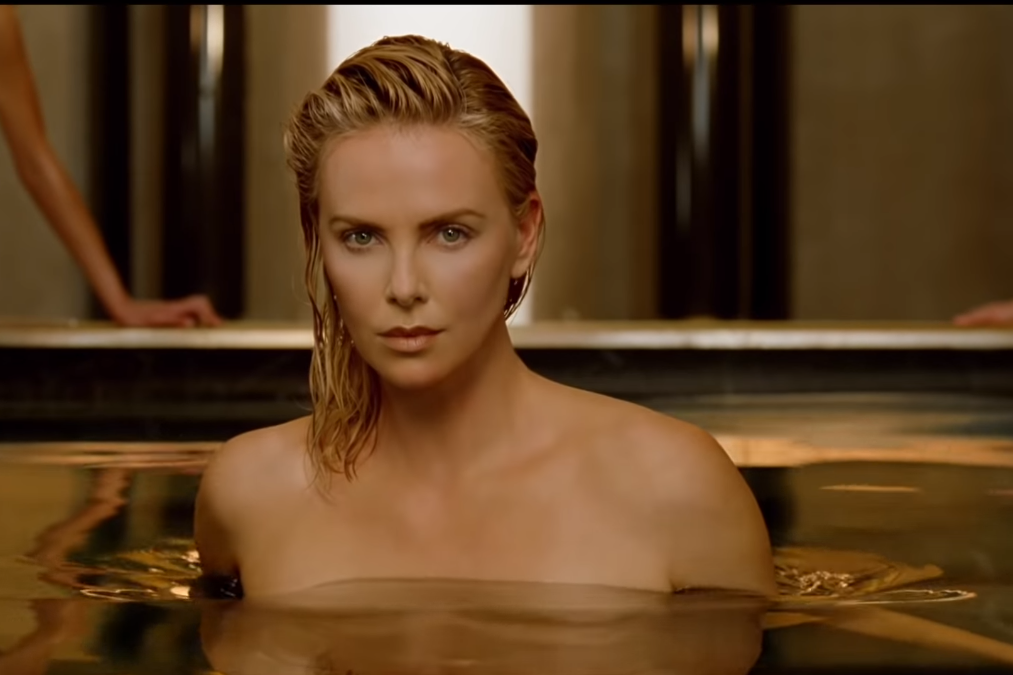 Charlize Model Nude