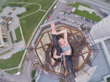 Россиянка показала танец на шесте на крыше небоскреба
