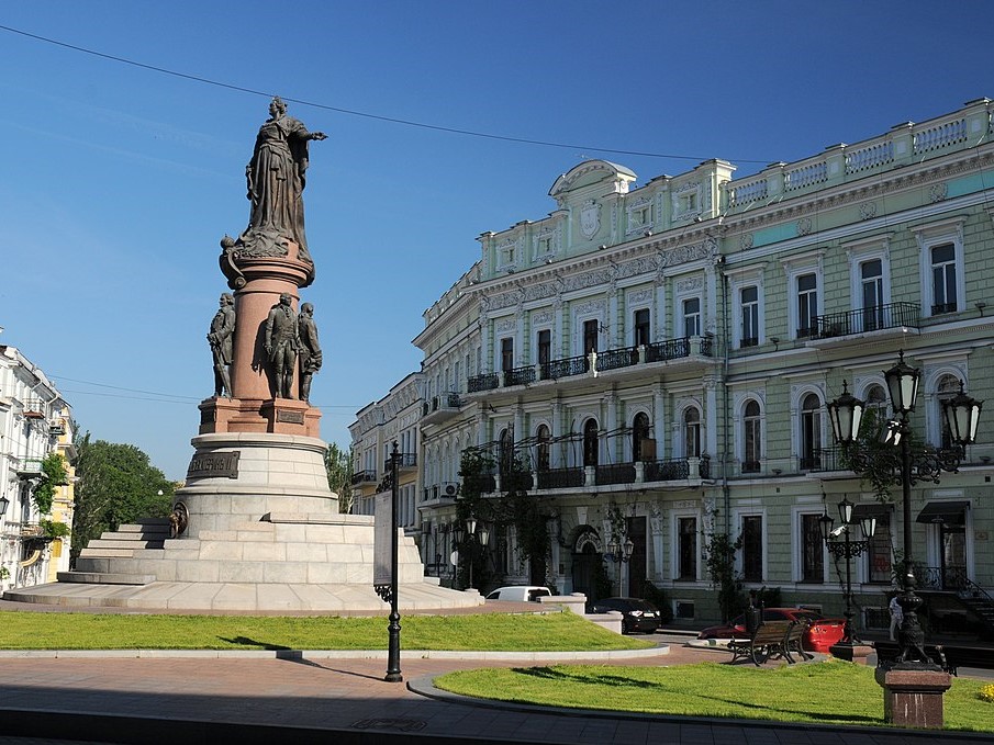 Памятник Екатерине II и основателям города в Одессе