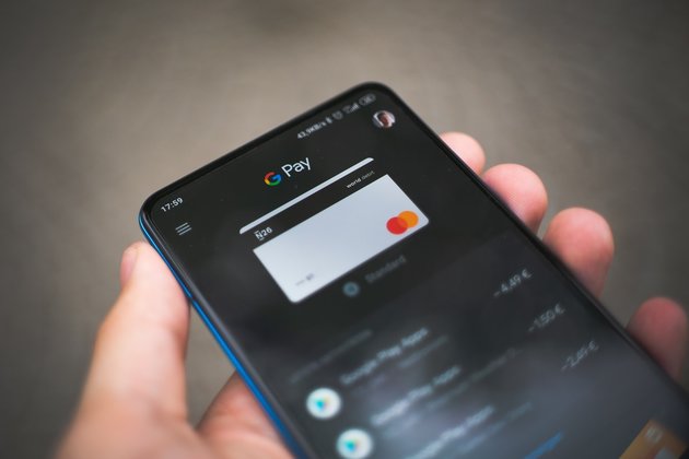 Google Pay на смартфоне