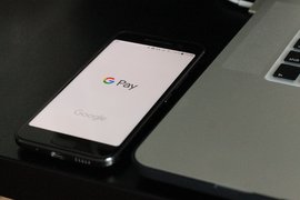 Запуск Google Pay на смартфоне