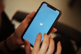 Twitter на смартфоне