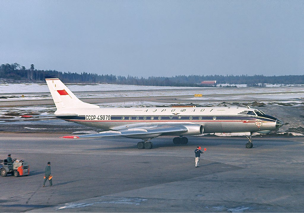 Предшественник «стиляги» — Ту-124