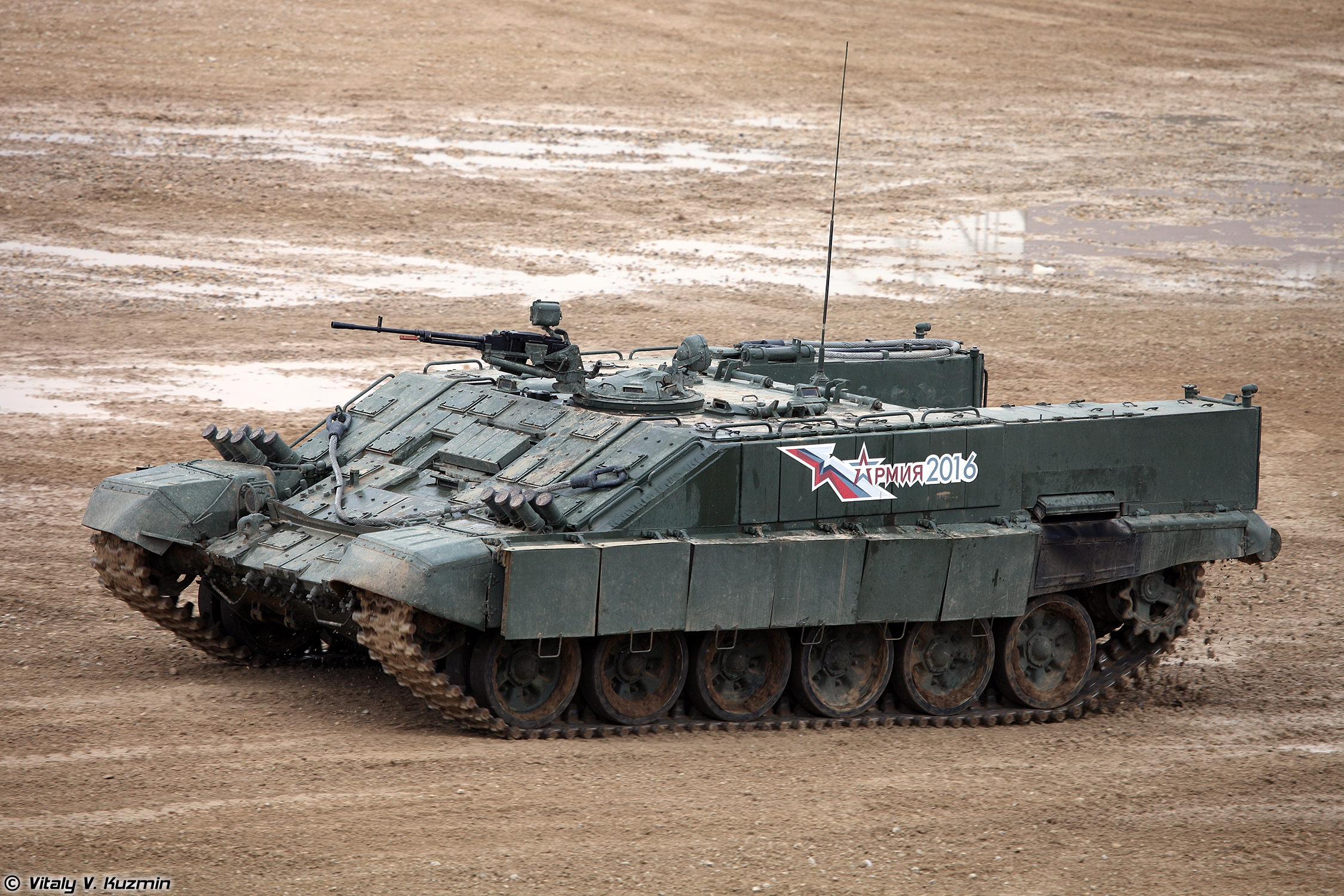БМО-Т — боевая машина огнеметчиков на базе танка Т-72