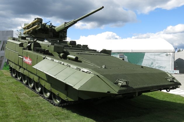 Тяжелая боевая машина пехоты Т-15 на база «Арматы»