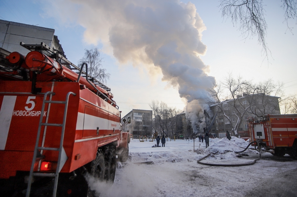 Взрыв газа в жилом доме на улице Линейной в Новосибирске