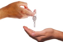 передача ключей от квартиры