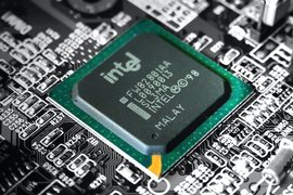 чип Intel в материнской плате