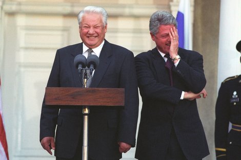 Президенты России и США Борис Ельцин и Бил Клинтон на пресс-конфренции у Белого дома