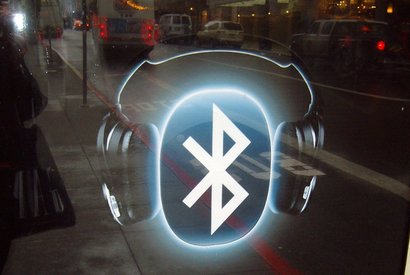 эмблема Bluetooth